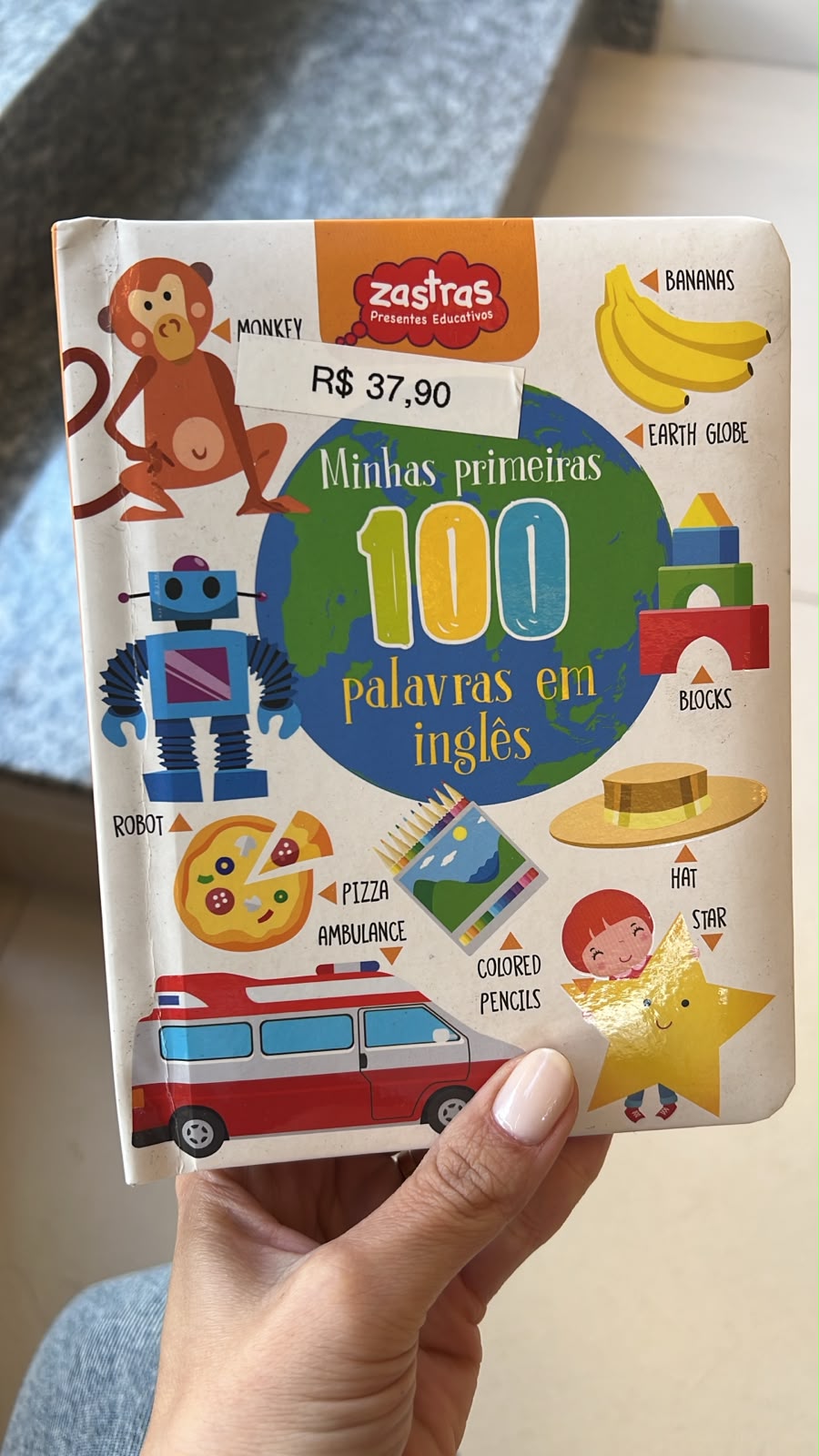 Livro ''Minhas 100 primeiras palavras em inglês''